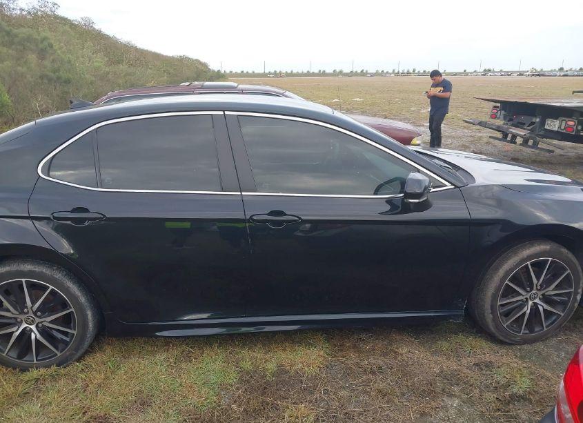 Photo 14 of 2023 Toyota Camry SE (VIN 4T1G11AK0PU720205)