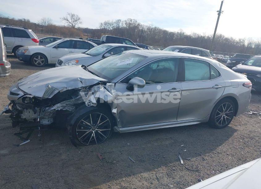 Photo 15 of 2023 Toyota Camry SE (VIN 4T1G11AK0PU729678)