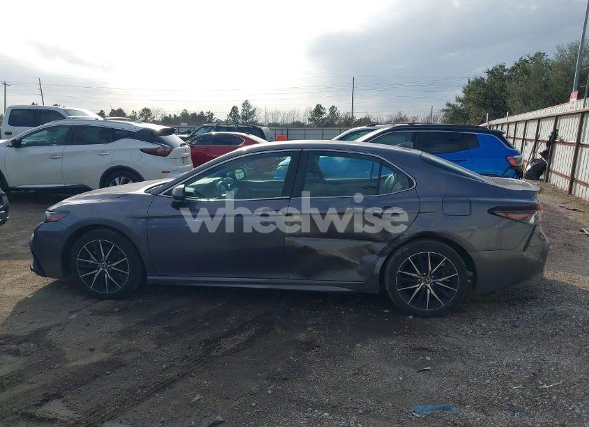 Photo 14 of 2023 Toyota Camry SE (VIN 4T1G11AK0PU740051)