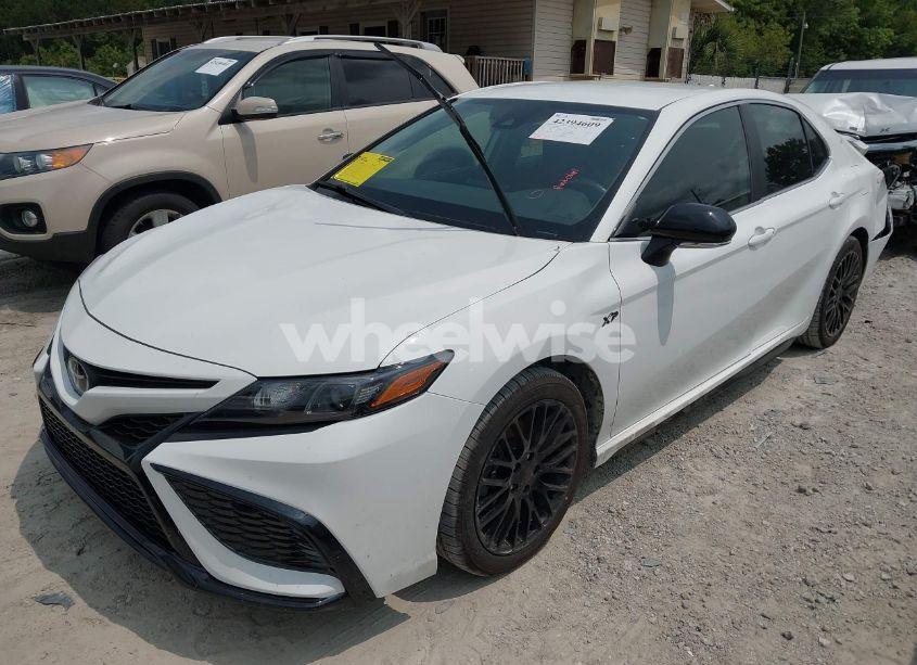 Photo 2 of 2023 Toyota Camry SE (VIN 4T1G11AK0PU752118)