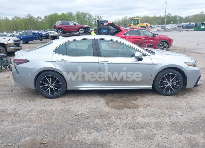 Photo 13 of 2023 Toyota Camry SE (VIN 4T1G11AK0PU766665)