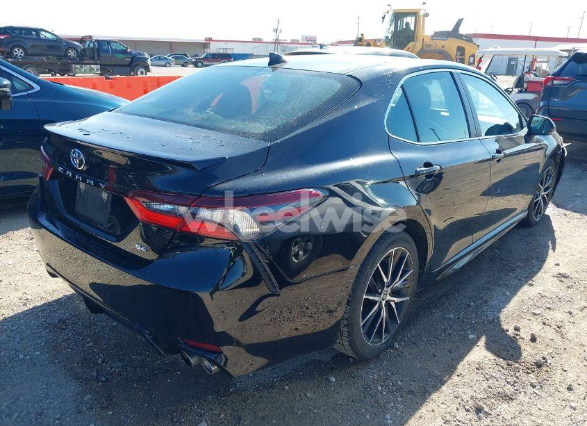 Photo 4 of 2023 Toyota Camry SE (VIN 4T1G11AK0PU798032)