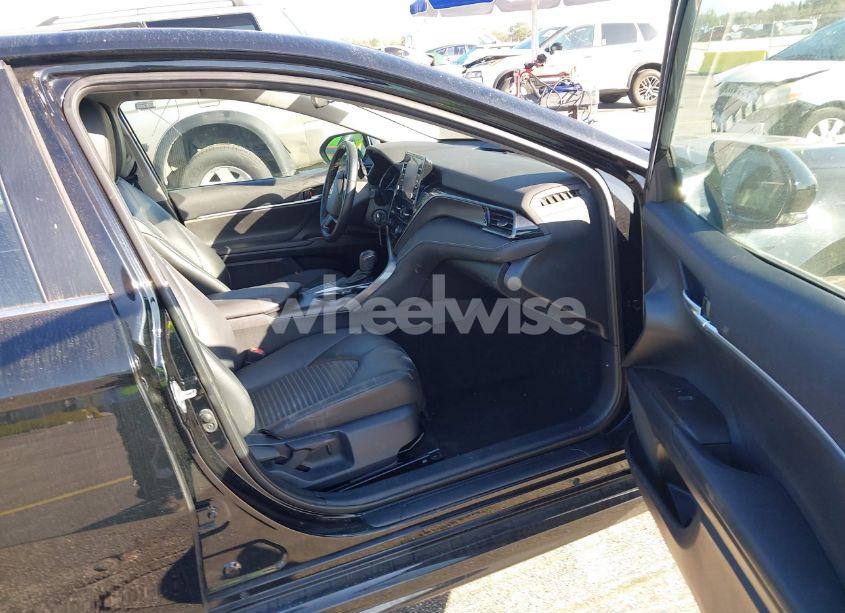 Photo 5 of 2023 Toyota Camry SE (VIN 4T1G11AK0PU810969)