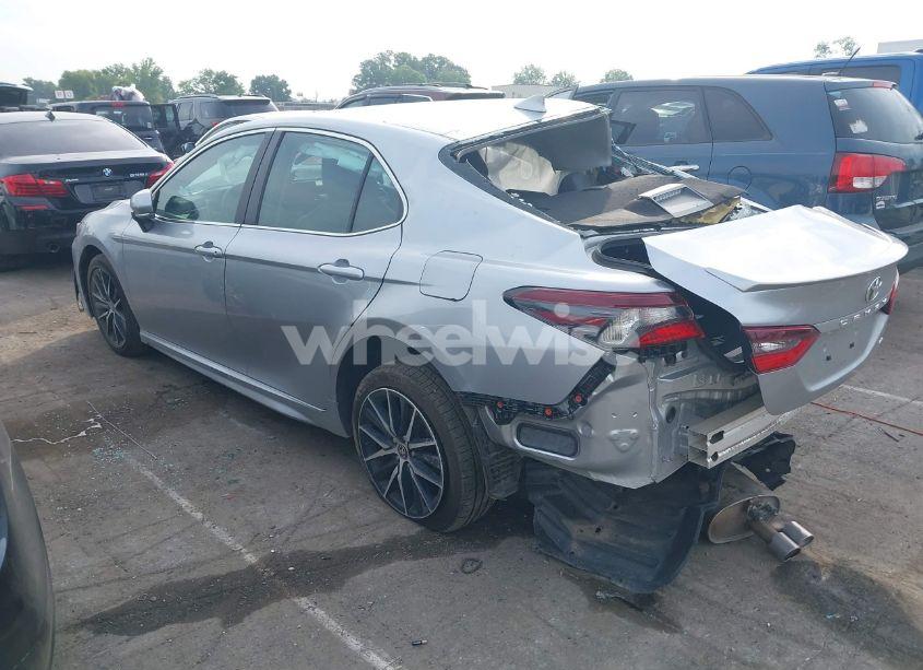Photo 3 of 2023 Toyota Camry SE (VIN 4T1G11AK0PU837296)