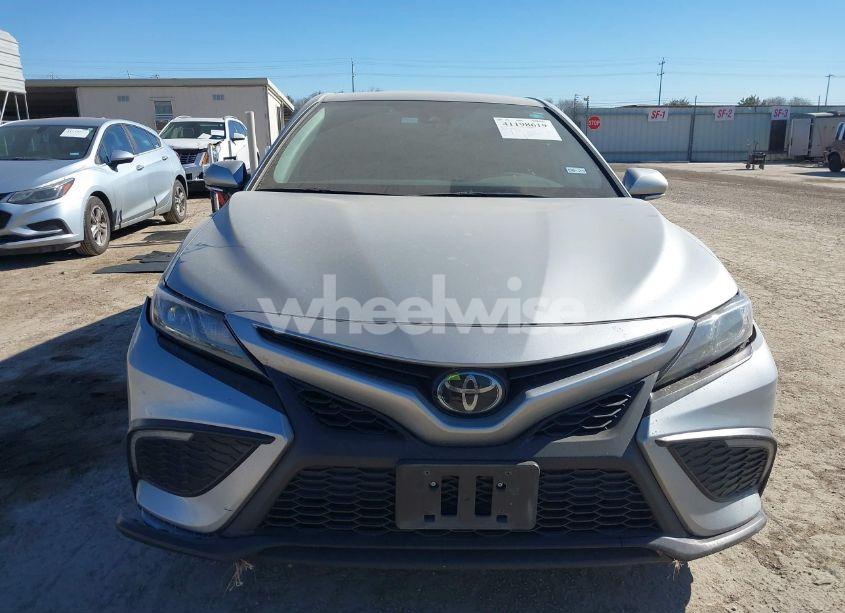 Photo 12 of 2024 Toyota Camry SE (VIN 4T1G11AK0RU192622)