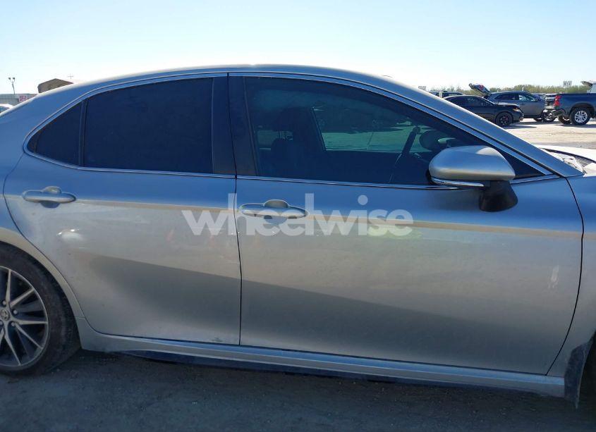 Photo 13 of 2024 Toyota Camry SE (VIN 4T1G11AK0RU192622)