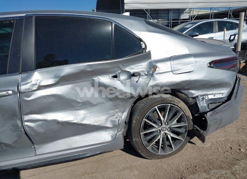 Photo 6 of 2024 Toyota Camry SE (VIN 4T1G11AK0RU192622)