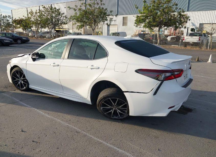 Photo 3 of 2024 Toyota Camry SE (VIN 4T1G11AK0RU206485)