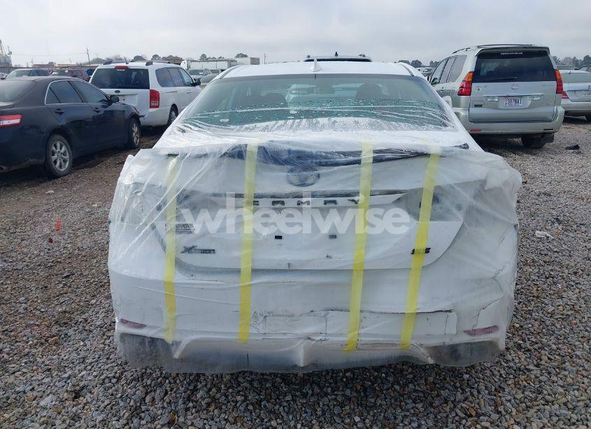 Photo 17 of 2024 Toyota Camry SE (VIN 4T1G11AK0RU210651)