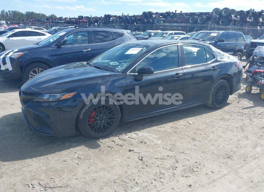 Photo 2 of 2024 Toyota Camry SE (VIN 4T1G11AK0RU213128)