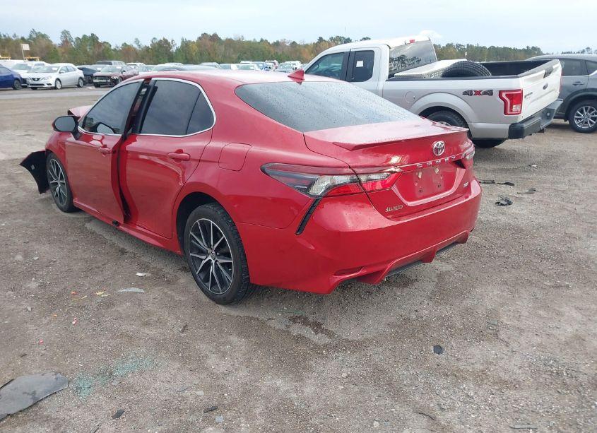 Photo 3 of 2024 Toyota Camry SE (VIN 4T1G11AK0RU233976)