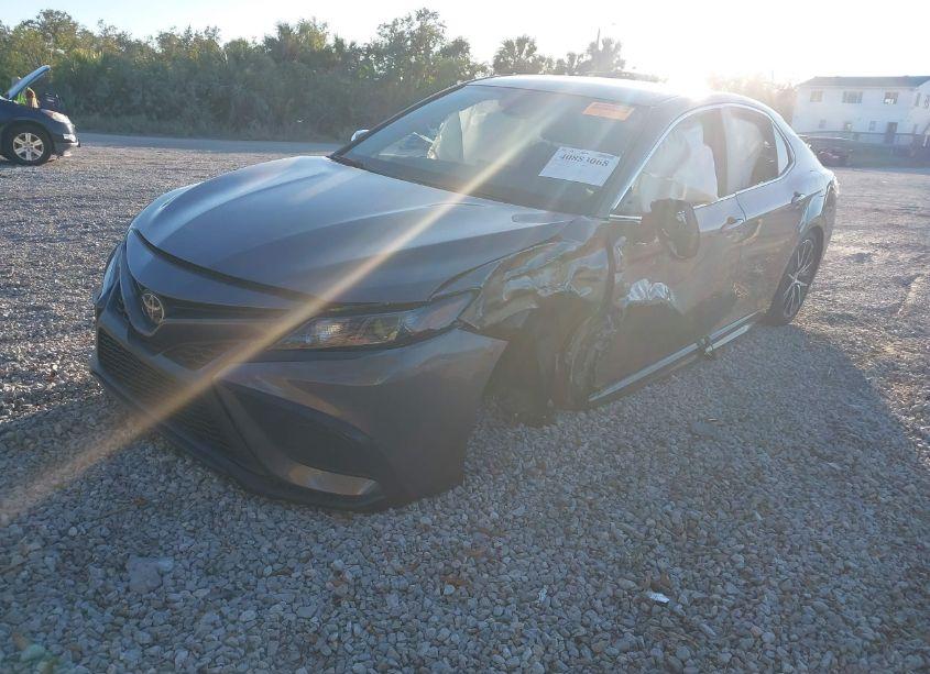 Photo 2 of 2024 Toyota Camry SE (VIN 4T1G11AK0RU247246)