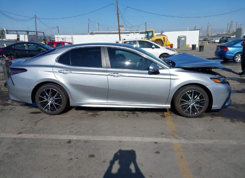 Photo 14 of 2024 Toyota Camry SE (VIN 4T1G11AK0RU844185)