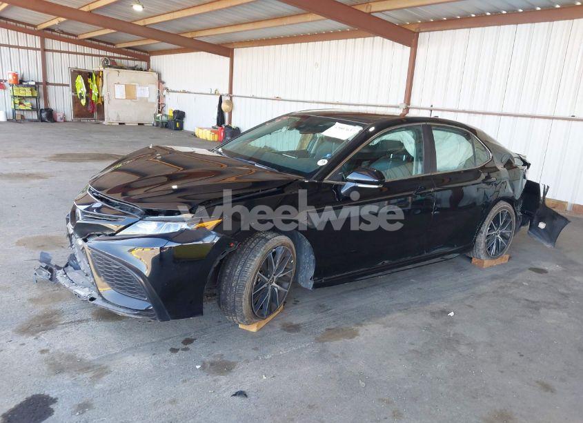 Photo 2 of 2024 Toyota Camry SE (VIN 4T1G11AK0RU855154)