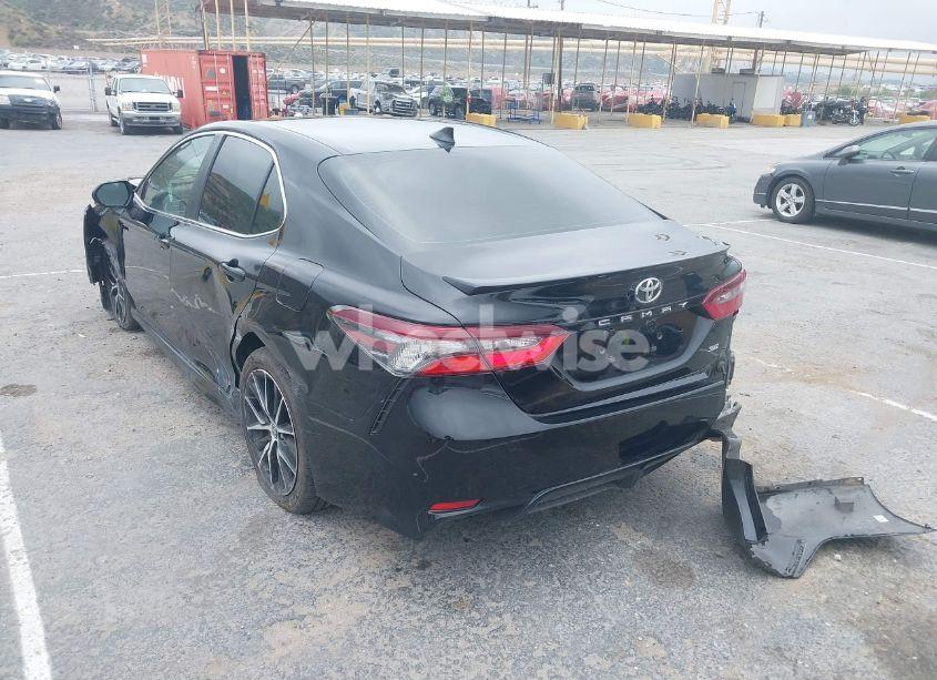 Photo 3 of 2024 Toyota Camry SE (VIN 4T1G11AK0RU858569)