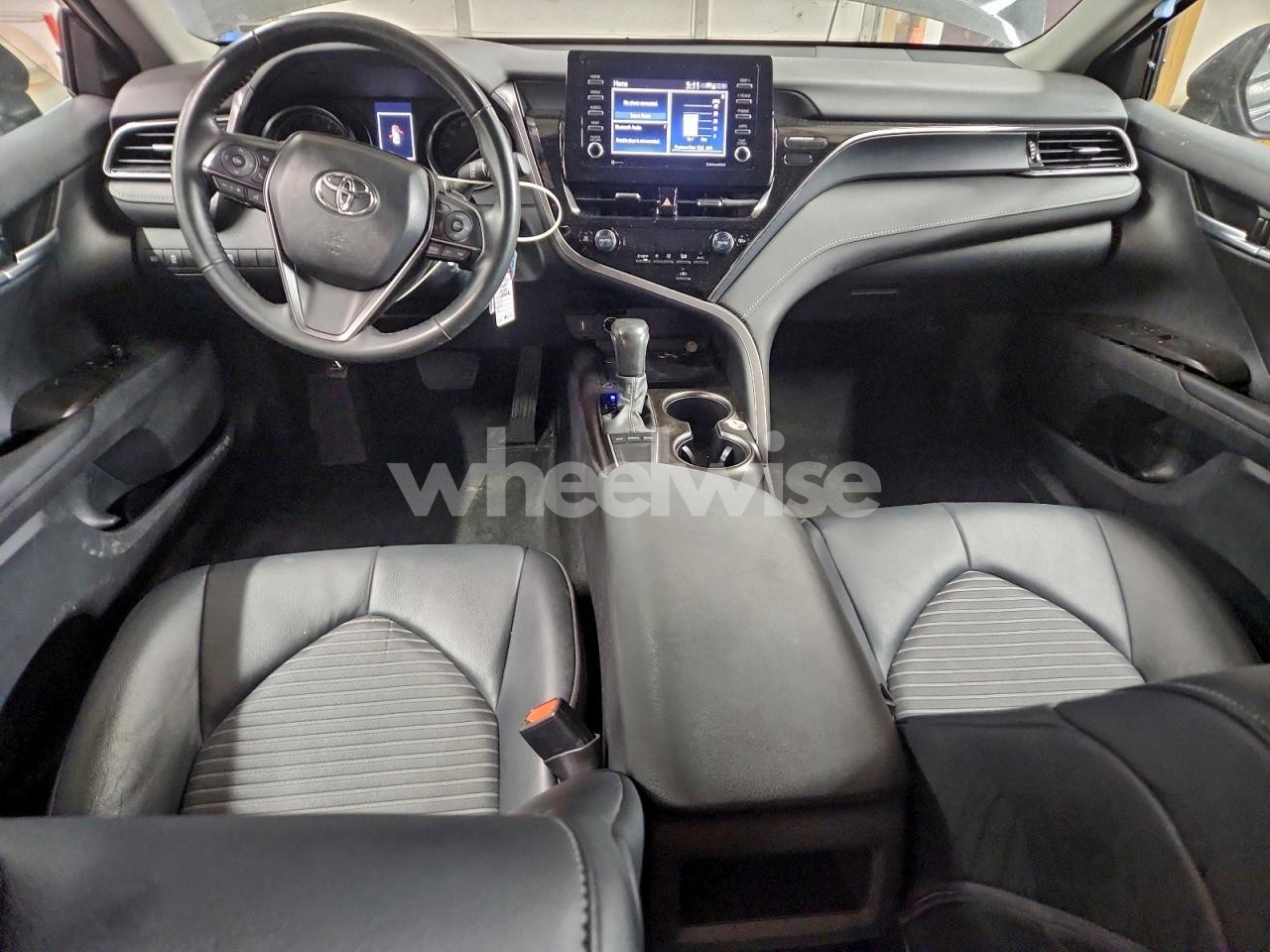 Photo 8 of 2024 TOYOTA CAMRY SE NIGHT SHADE (VIN 4T1G11AK0RU880314)