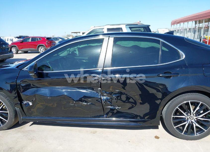 Photo 14 of 2024 Toyota Camry SE (VIN 4T1G11AK0RU880961)