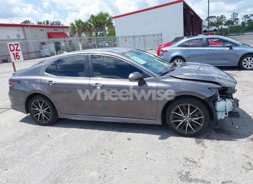 Photo 13 of 2024 Toyota Camry SE (VIN 4T1G11AK0RU882760)