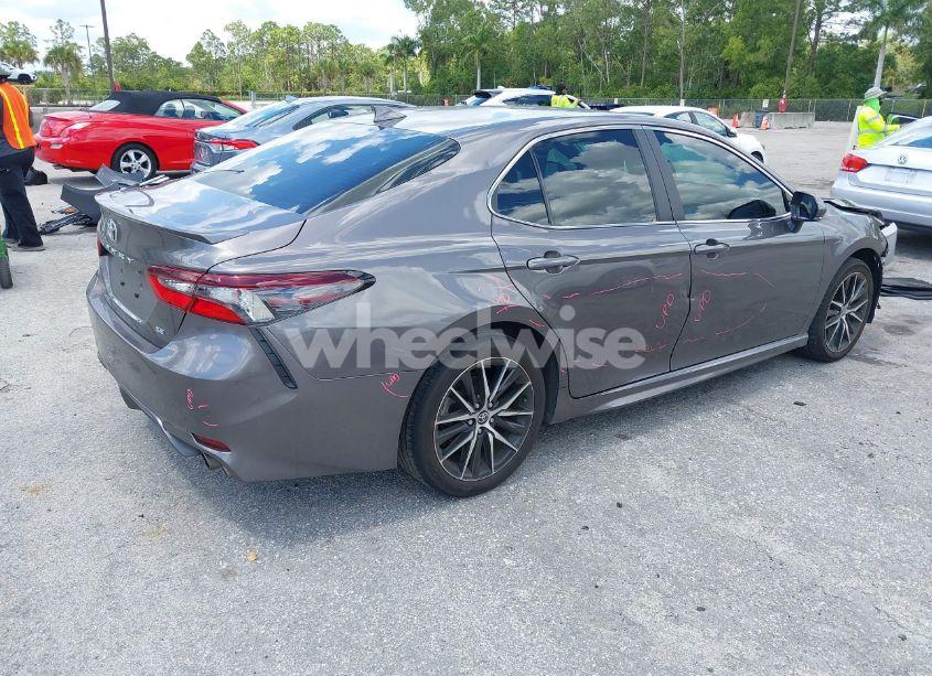 Photo 4 of 2024 Toyota Camry SE (VIN 4T1G11AK0RU882760)