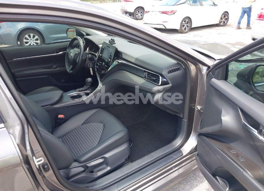 Photo 5 of 2024 Toyota Camry SE (VIN 4T1G11AK0RU882760)