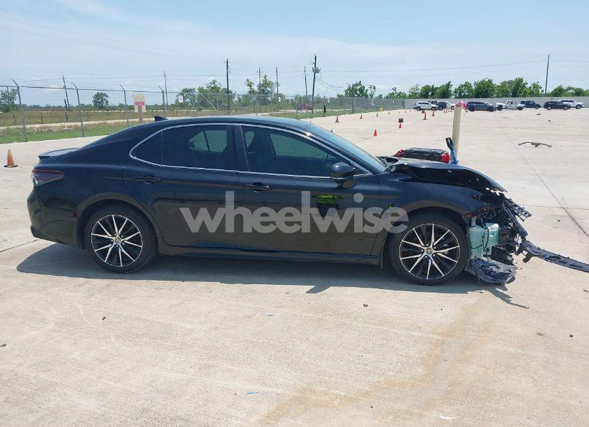 Photo 13 of 2024 Toyota Camry SE (VIN 4T1G11AK0RU887800)