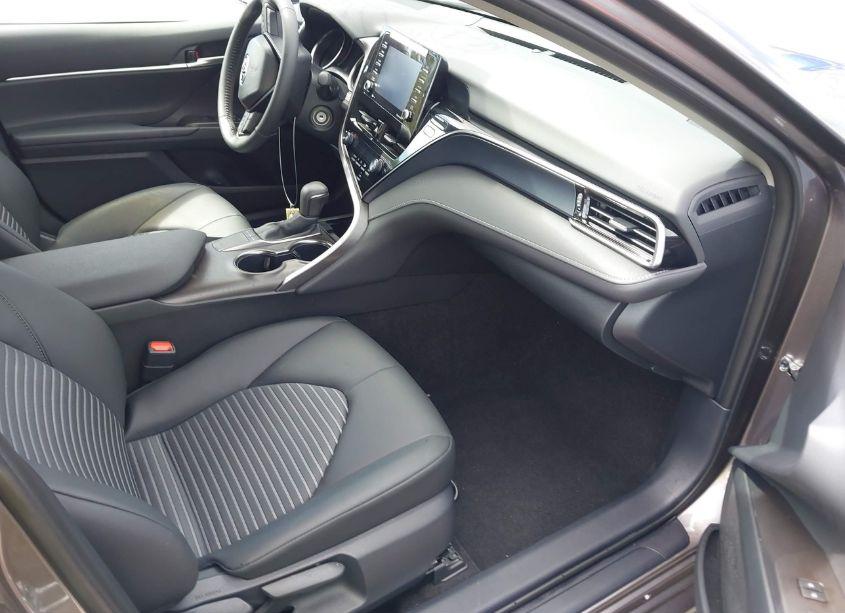 Photo 5 of 2024 Toyota Camry SE (VIN 4T1G11AK0RU899008)