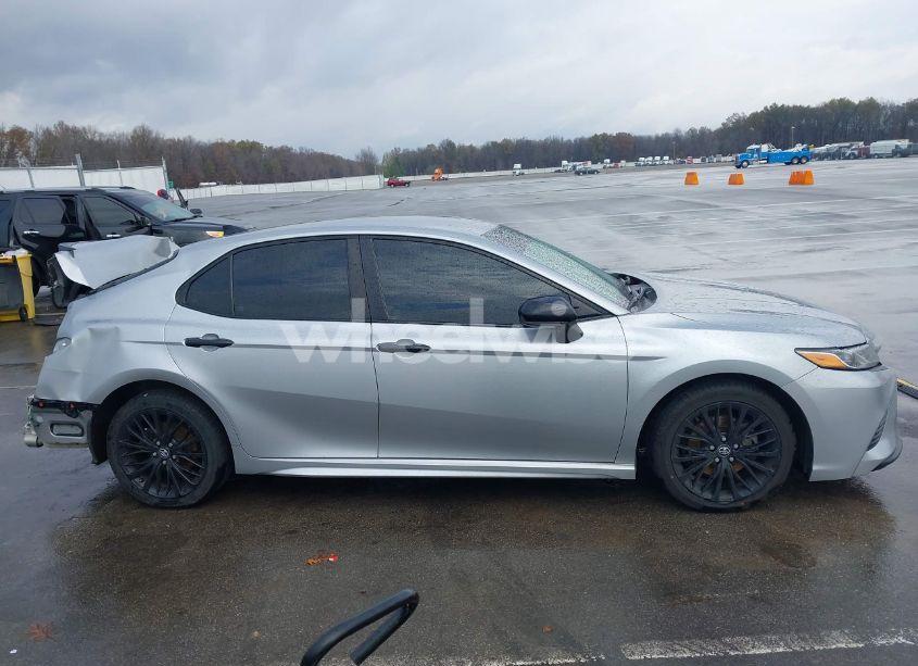 Photo 14 of 2020 Toyota Camry SE NIGHTSHADE EDITION (VIN 4T1G11AK1LU301046)