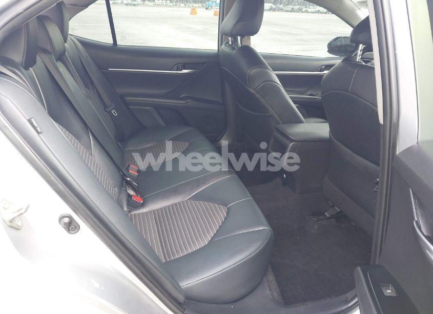 Photo 8 of 2020 Toyota Camry SE NIGHTSHADE EDITION (VIN 4T1G11AK1LU301046)