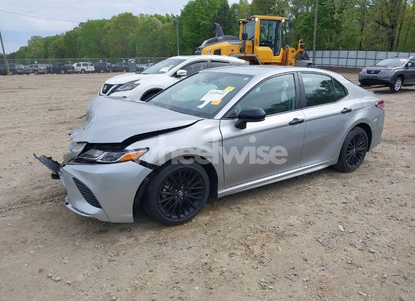 Photo 2 of 2020 Toyota Camry SE NIGHTSHADE EDITION (VIN 4T1G11AK1LU332281)