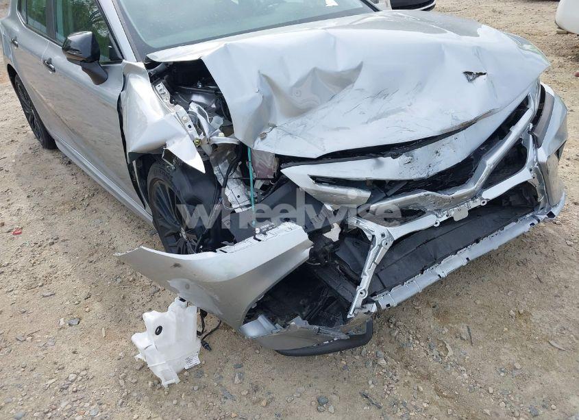 Photo 6 of 2020 Toyota Camry SE NIGHTSHADE EDITION (VIN 4T1G11AK1LU332281)