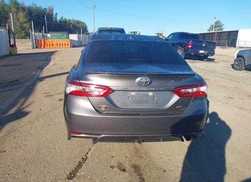 Photo 17 of 2020 Toyota Camry SE (VIN 4T1G11AK1LU346892)