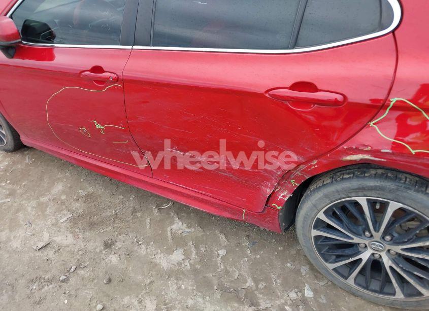 Photo 19 of 2020 Toyota Camry SE (VIN 4T1G11AK1LU352661)