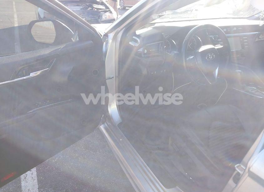 Photo 5 of 2020 Toyota Camry SE NIGHTSHADE EDITION (VIN 4T1G11AK1LU363689)