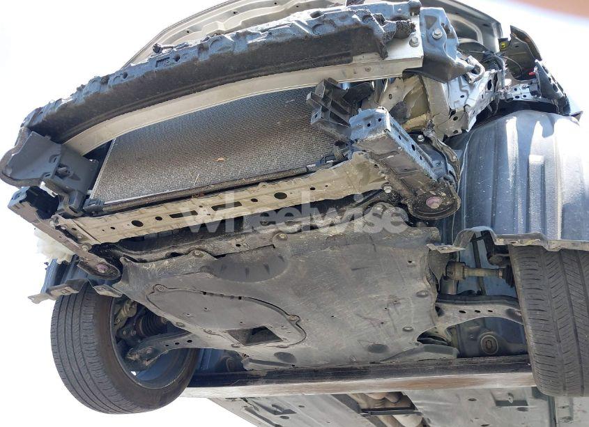 Photo 17 of 2020 Toyota Camry SE (VIN 4T1G11AK1LU887571)