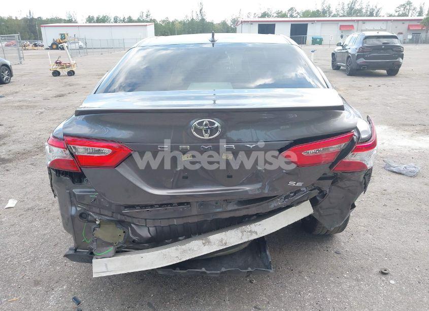 Photo 17 of 2020 Toyota Camry SE (VIN 4T1G11AK1LU956193)