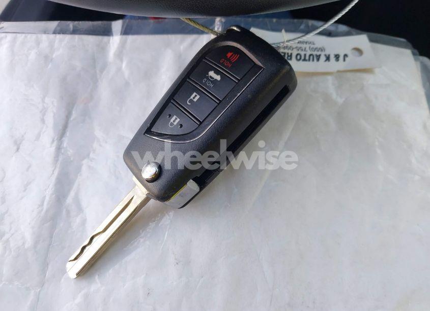 Photo 11 of 2020 Toyota Camry SE (VIN 4T1G11AK1LU988819)