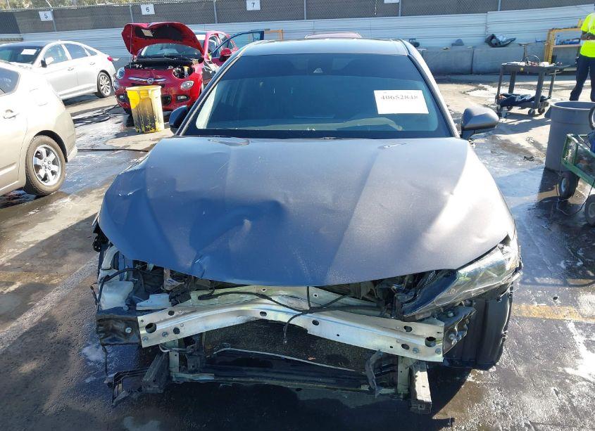 Photo 6 of 2021 Toyota Camry SE (VIN 4T1G11AK1MU422547)