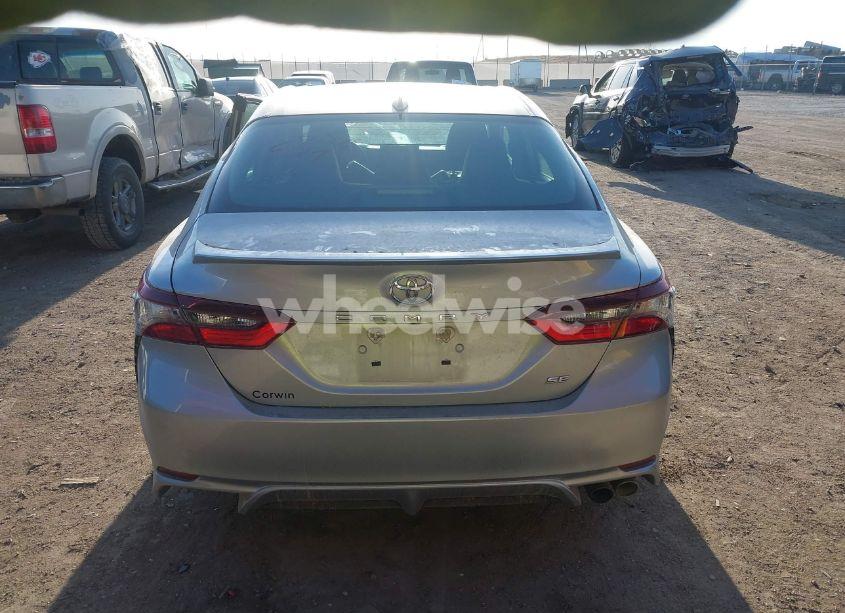 Photo 16 of 2021 Toyota Camry SE (VIN 4T1G11AK1MU447500)