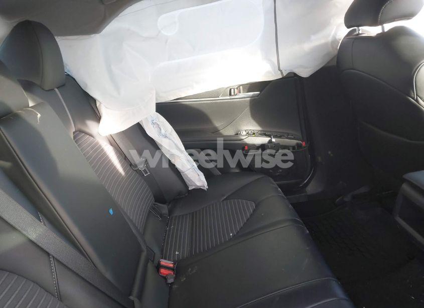 Photo 8 of 2021 Toyota Camry SE (VIN 4T1G11AK1MU514662)