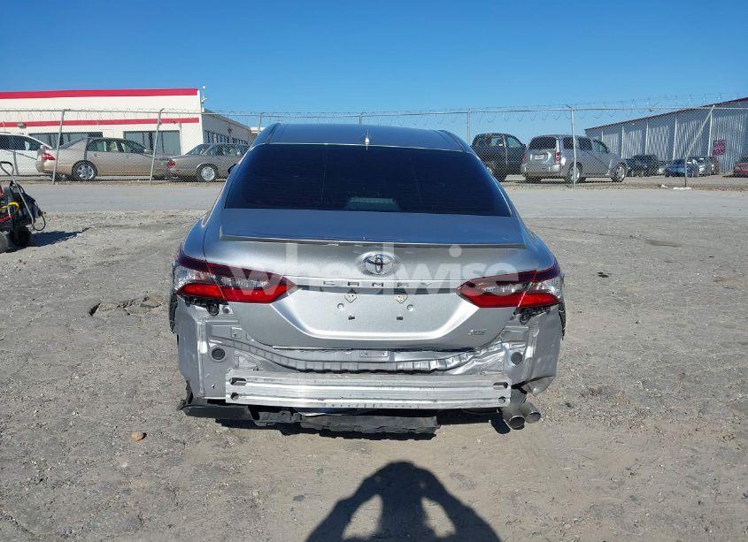 Photo 17 of 2021 Toyota Camry SE (VIN 4T1G11AK1MU529646)
