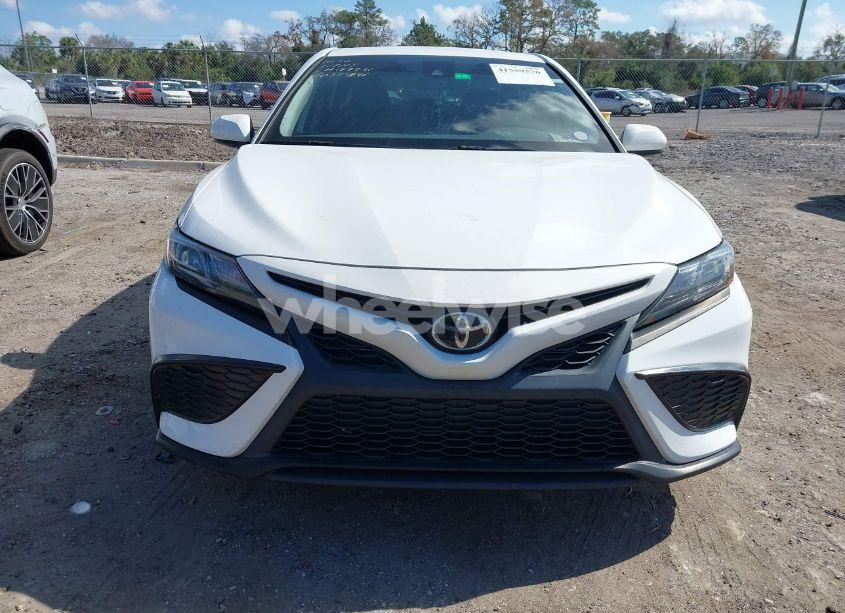 Photo 12 of 2021 Toyota Camry SE (VIN 4T1G11AK1MU559746)