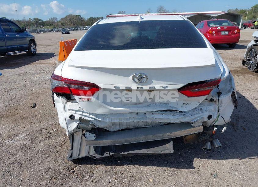 Photo 16 of 2021 Toyota Camry SE (VIN 4T1G11AK1MU559746)