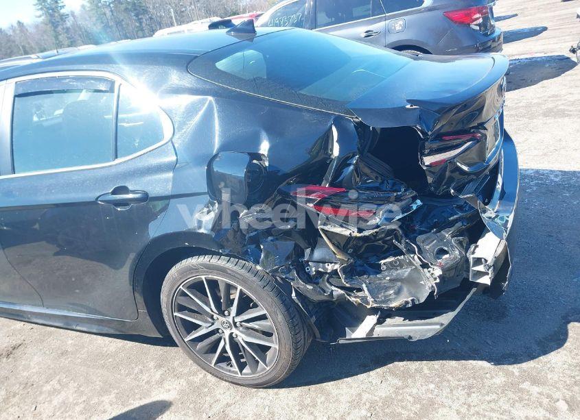 Photo 18 of 2021 Toyota Camry SE (VIN 4T1G11AK1MU565742)