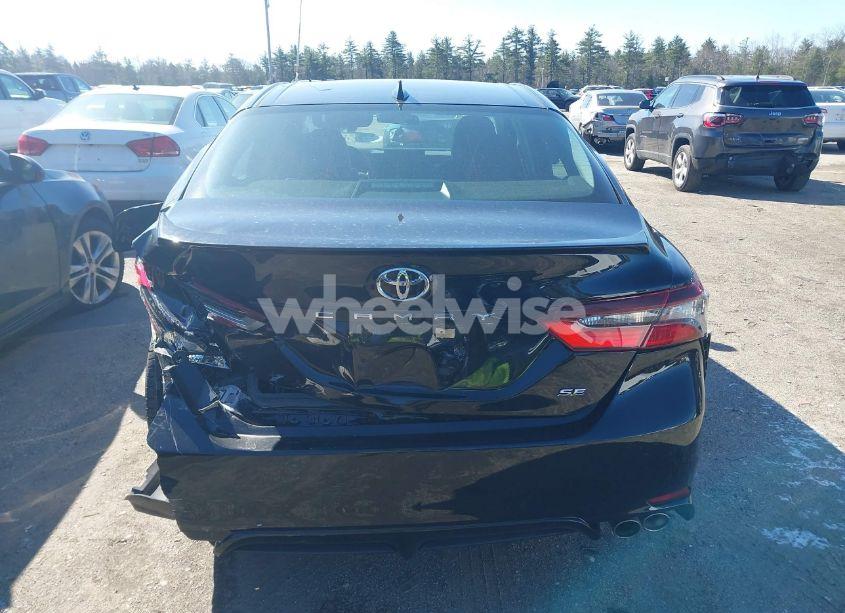 Photo 19 of 2021 Toyota Camry SE (VIN 4T1G11AK1MU565742)