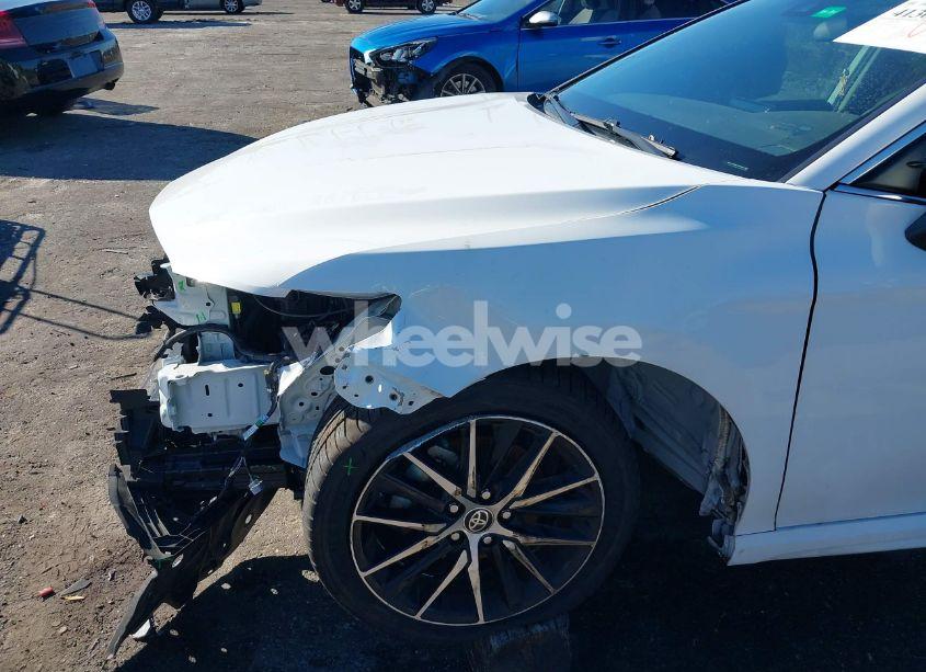 Photo 6 of 2021 Toyota Camry SE (VIN 4T1G11AK1MU581570)