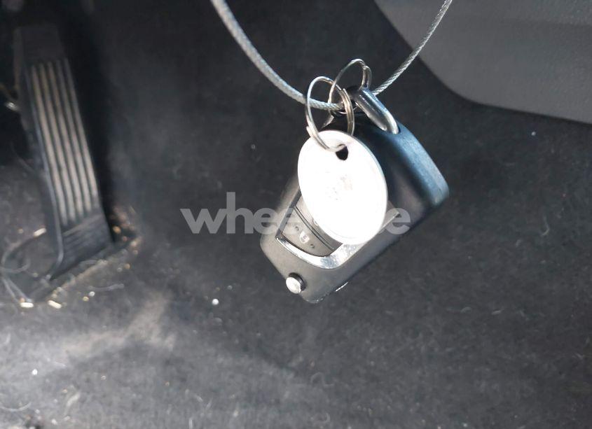 Photo 11 of 2021 Toyota Camry SE (VIN 4T1G11AK1MU596909)