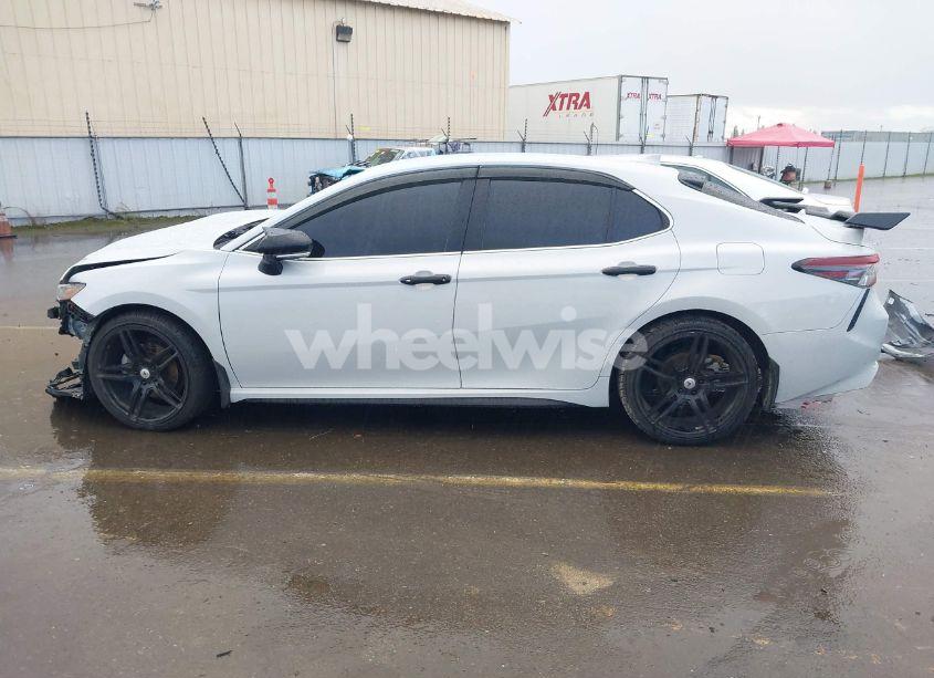 Photo 15 of 2022 Toyota Camry SE (VIN 4T1G11AK1NU024790)