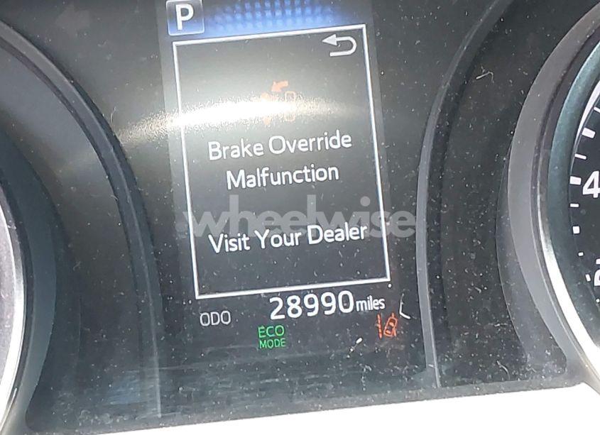 Photo 16 of 2022 Toyota Camry SE (VIN 4T1G11AK1NU036521)