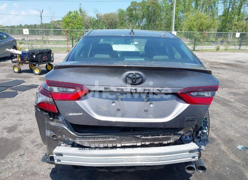 Photo 17 of 2022 Toyota Camry SE (VIN 4T1G11AK1NU036521)