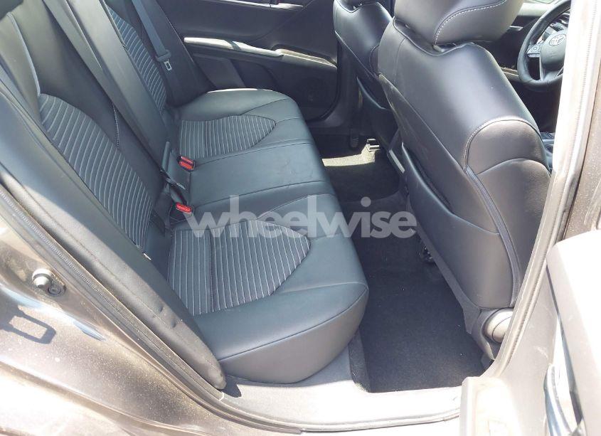 Photo 8 of 2022 Toyota Camry SE (VIN 4T1G11AK1NU036521)